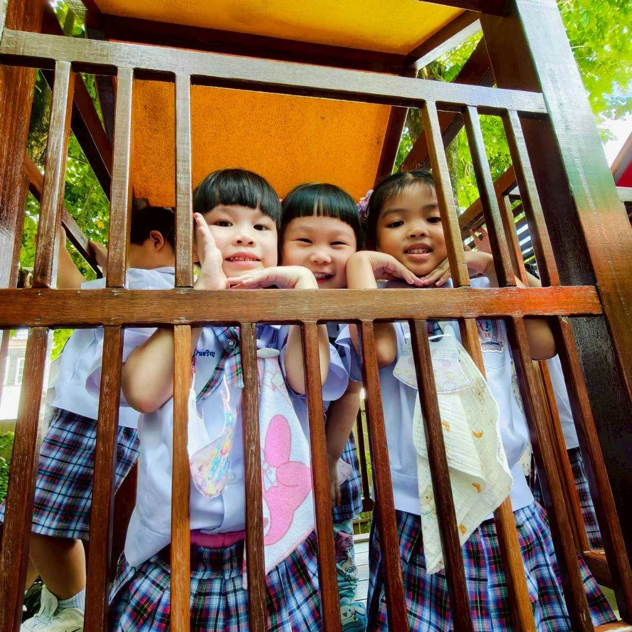 Outdoor climbing play