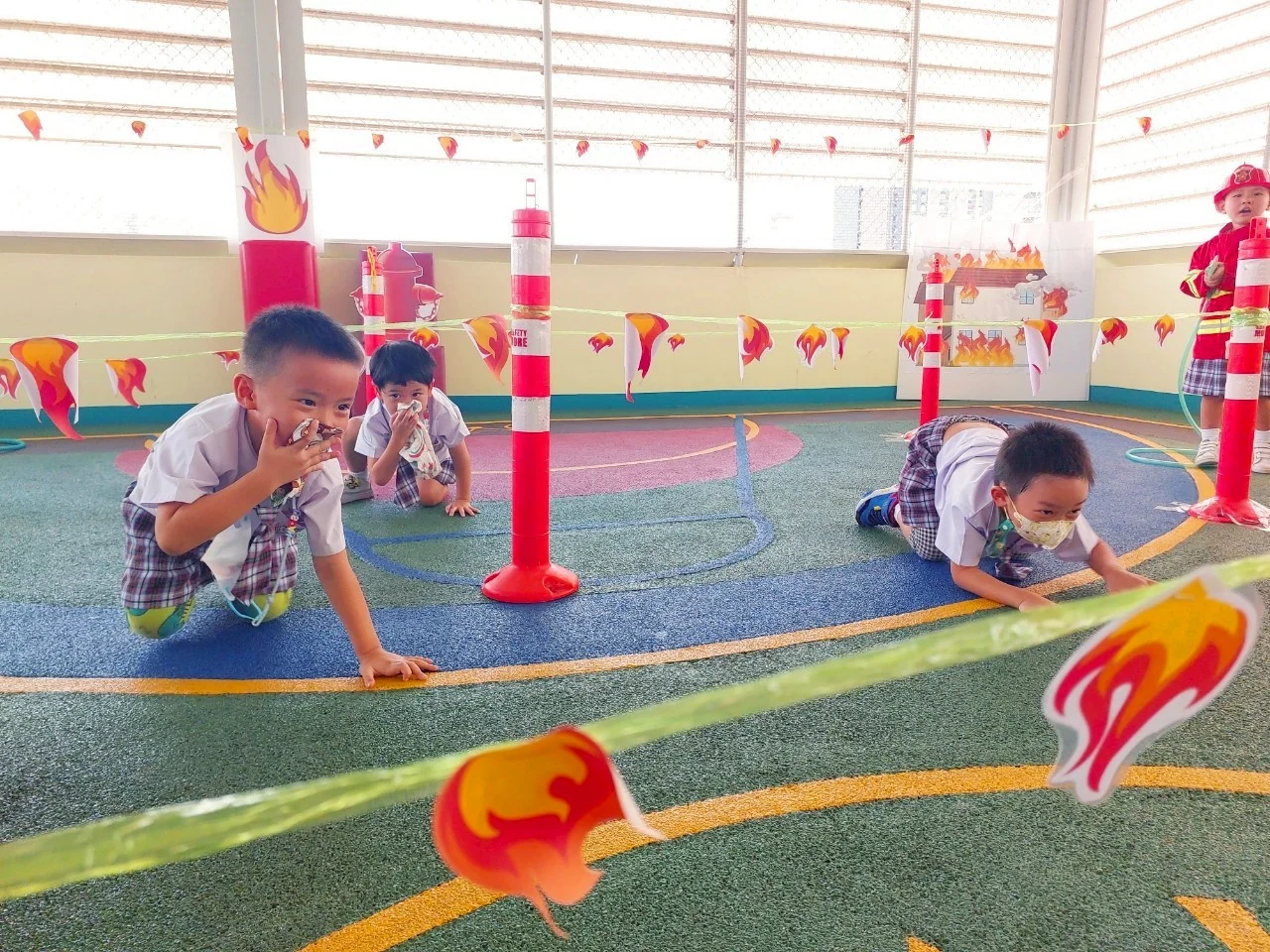 Teaching and Learning - LINE_ALBUM_k.2popเมื่อเกิดไฟไหม้_250805_3